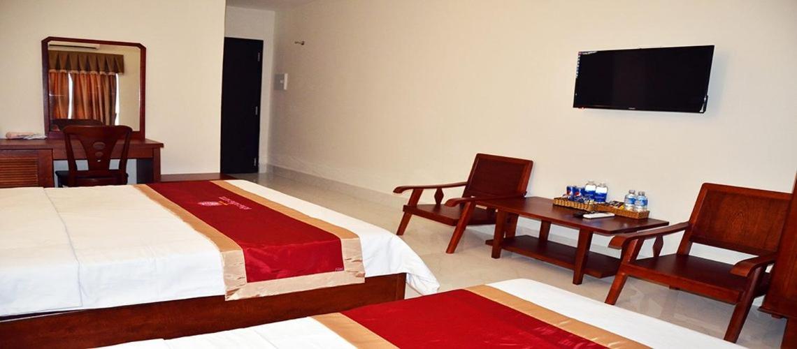 Hotel Khach San Bong Hong Sa Dec Esterno foto
