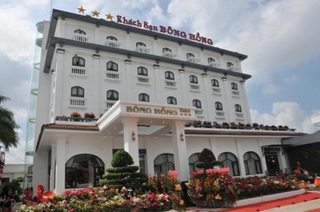 Hotel Khach San Bong Hong Sa Dec Esterno foto
